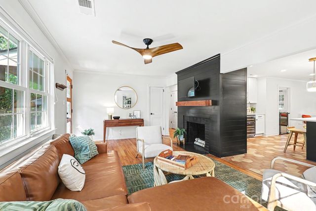 1333 Cortland Road E, Charlotte, NC 28209