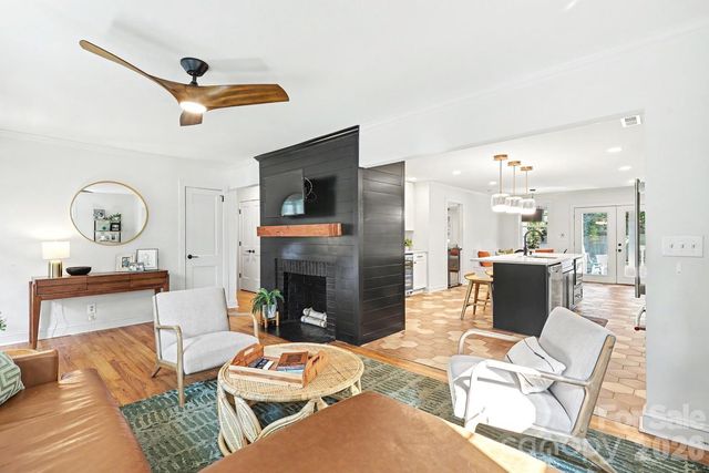 1333 Cortland Road E, Charlotte, NC 28209
