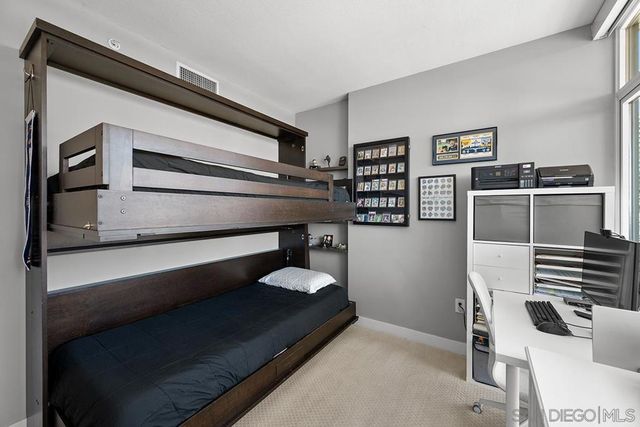 325 7th Avenue 1102, San Diego, CA 92101