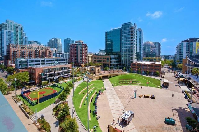 325 7th Avenue 1102, San Diego, CA 92101