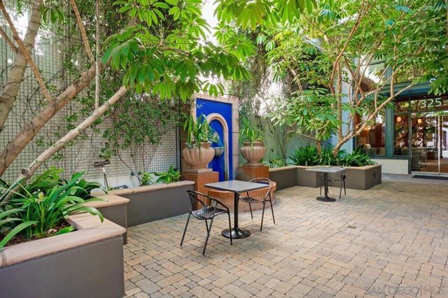 325 7th Avenue 1102, San Diego, CA 92101