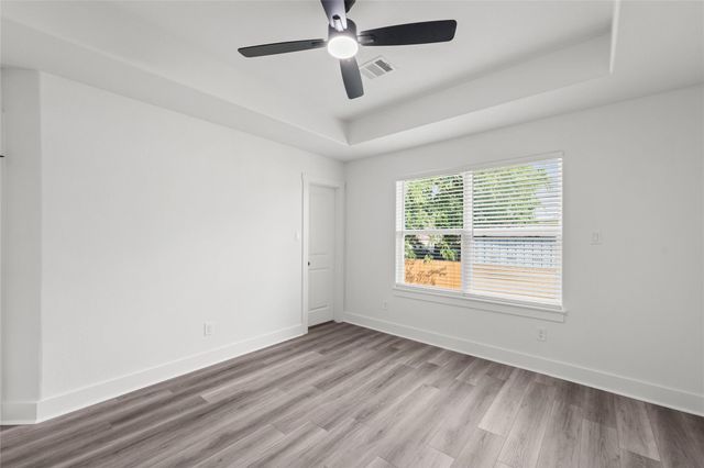 514 W Wilkins Street, Brenham, TX 77833