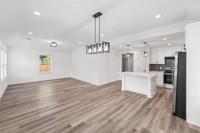 514 W Wilkins Street, Brenham, TX 77833