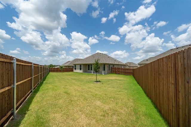 337 Sedalia Trail, Justin, TX 76247