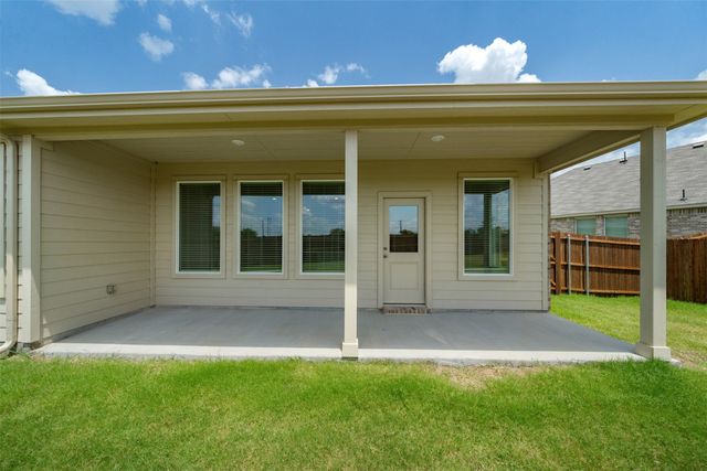 337 Sedalia Trail, Justin, TX 76247