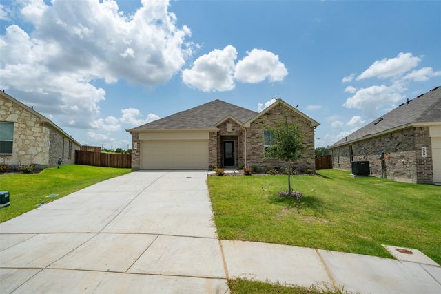 337 Sedalia Trail, Justin, TX 76247