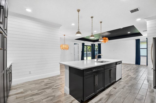 7563 Moonrise Drive, Lake Worth, FL 33467