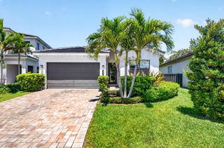 7563 Moonrise Drive, Lake Worth, FL 33467