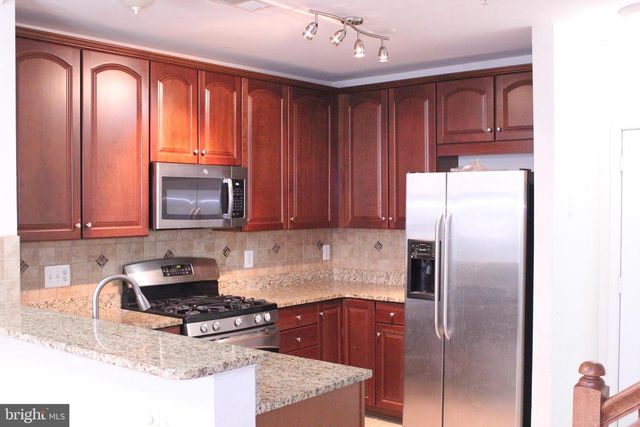 42525 HIGHGATE TER, Brambleton, VA 20148