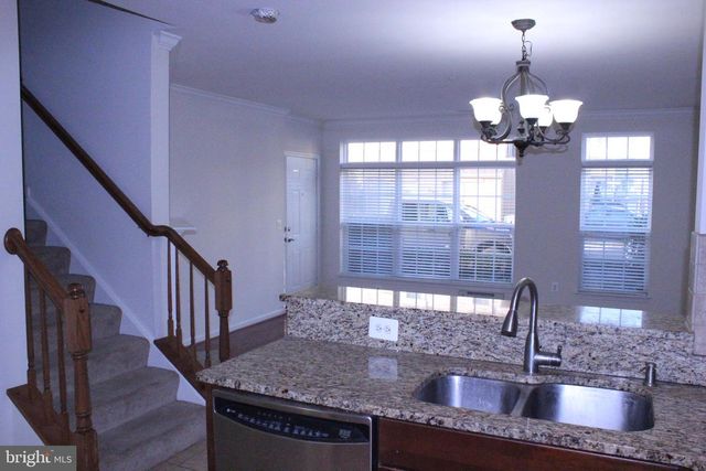 42525 HIGHGATE TER, Brambleton, VA 20148