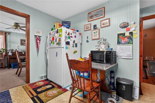 306 Everett Street, Grand River, OH 44045