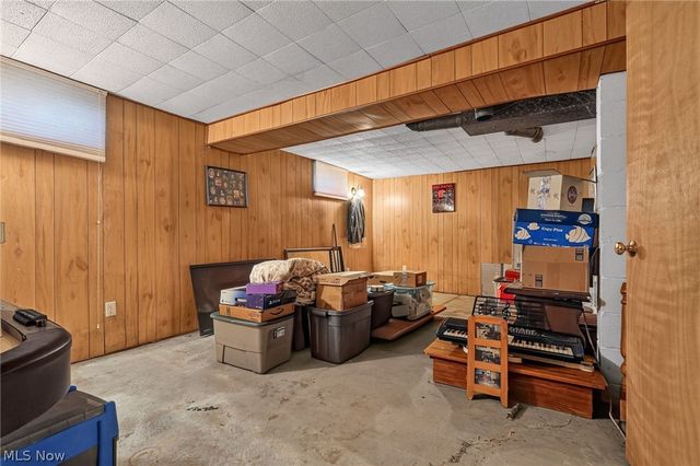 306 Everett Street, Grand River, OH 44045