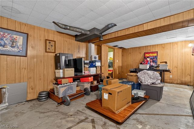 306 Everett Street, Grand River, OH 44045