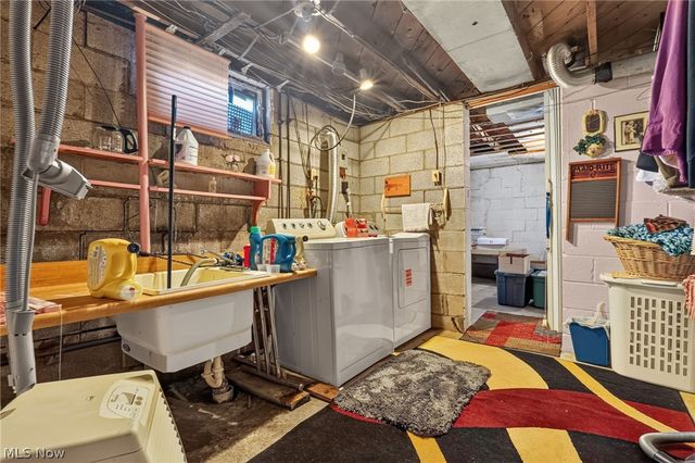 306 Everett Street, Grand River, OH 44045