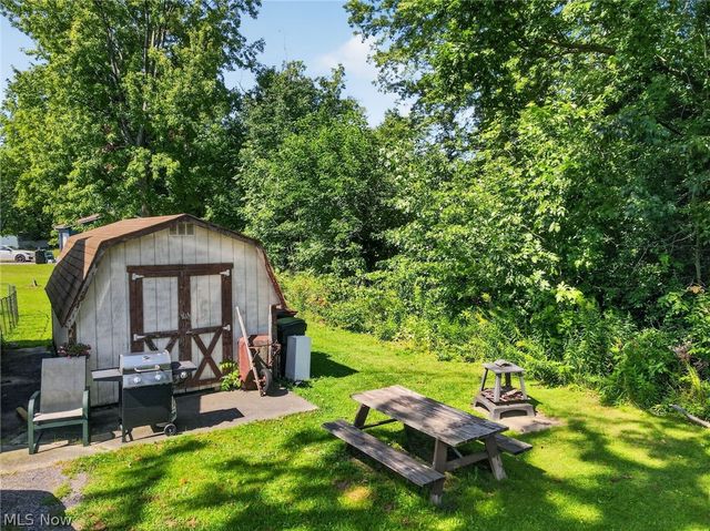 306 Everett Street, Grand River, OH 44045