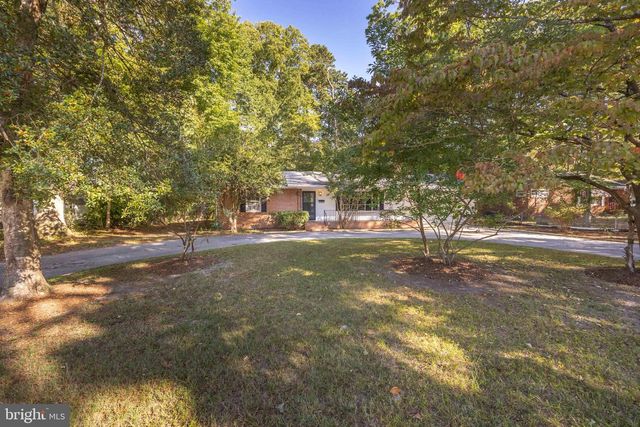 1105 MIDDLE NECK DR, Salisbury, MD 21804