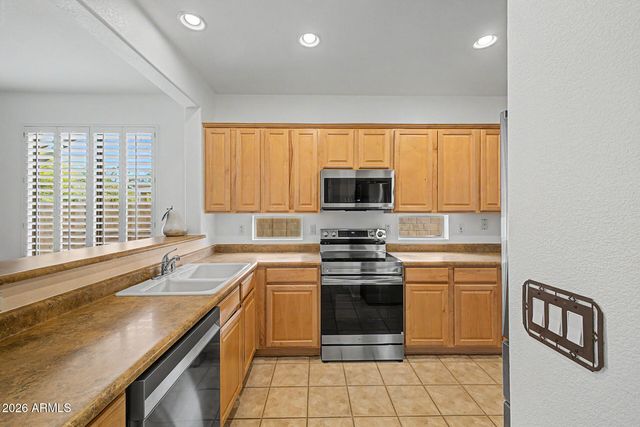 40214 N FAITH Lane, Anthem, AZ 85086