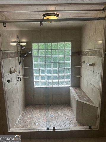 180 Forrest Lake Drive, Fayetteville, GA 30215