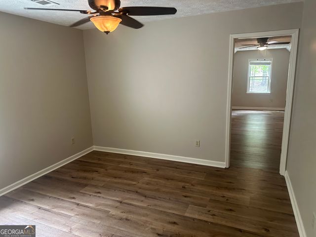 180 Forrest Lake Drive, Fayetteville, GA 30215