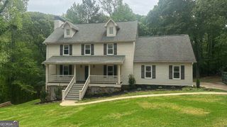 180 Forrest Lake Drive, Fayetteville, GA 30215