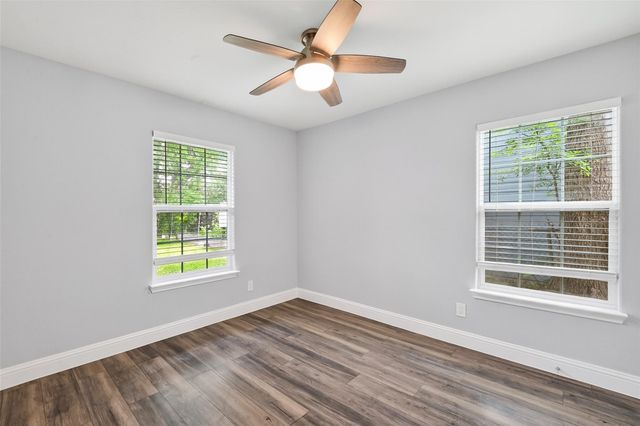 1007 Longley St, South Houston, TX 77587