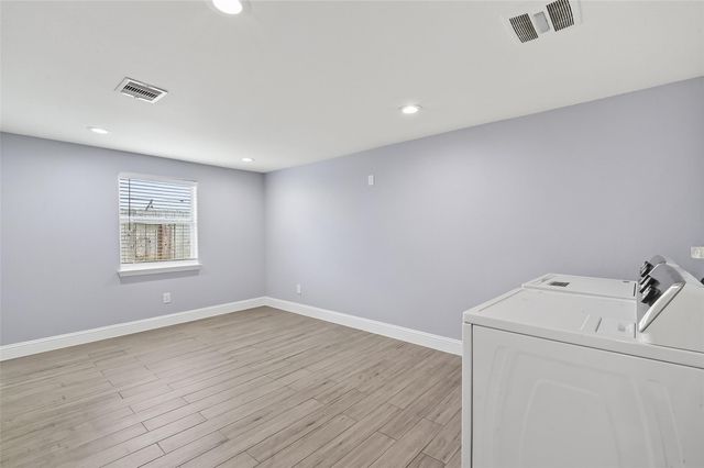 1007 Longley St, South Houston, TX 77587