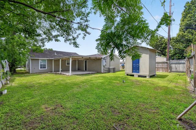 1007 Longley St, South Houston, TX 77587