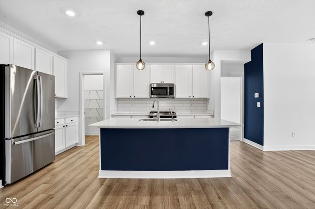 7061 Stetson Drive, Whitestown, IN 46075