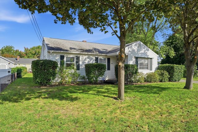 30 French St, Springfield, MA 01104