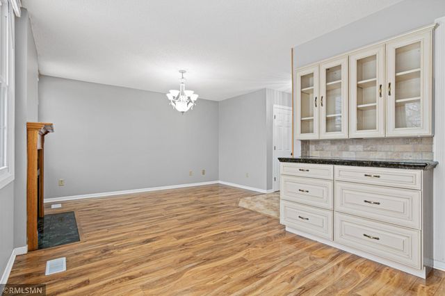 2311 Grange Avenue N, Oakdale, MN 55128