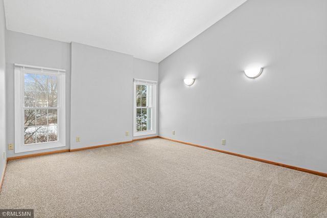 2311 Grange Avenue N, Oakdale, MN 55128