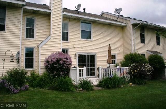 2311 Grange Avenue N, Oakdale, MN 55128