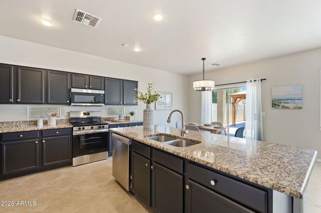18047 W CARIBBEAN Lane, Surprise, AZ 85388