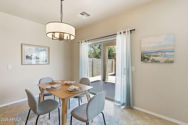 18047 W CARIBBEAN Lane, Surprise, AZ 85388