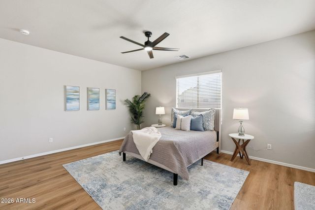18047 W CARIBBEAN Lane, Surprise, AZ 85388