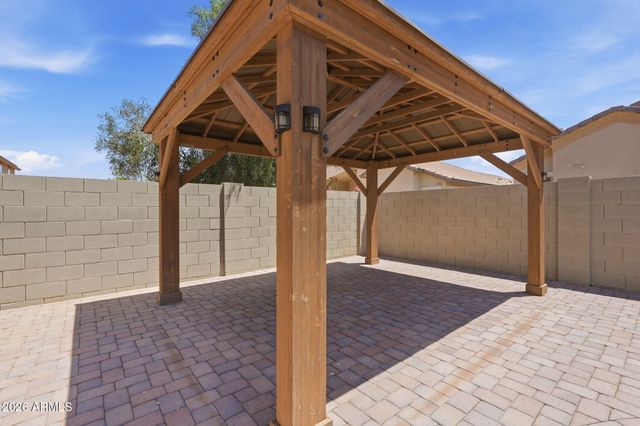 18047 W CARIBBEAN Lane, Surprise, AZ 85388
