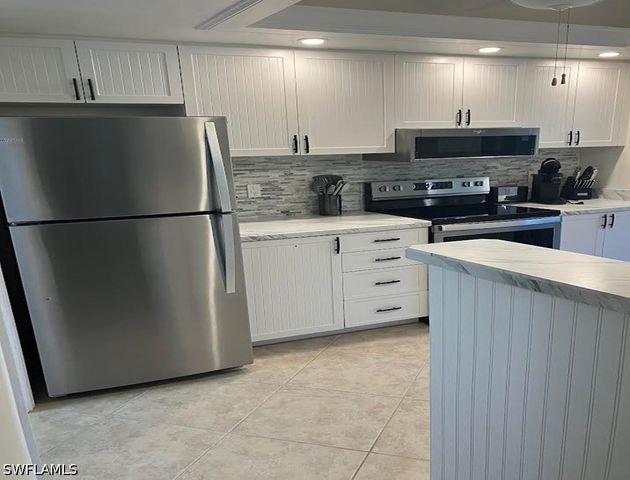 64 4th ST B101, Bonita Springs, FL 34134