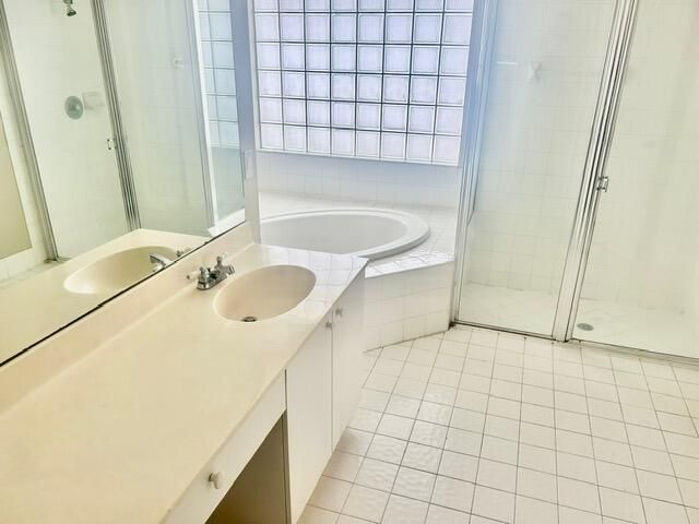 7584 Thornlee Drive, Greenacres, FL 33467