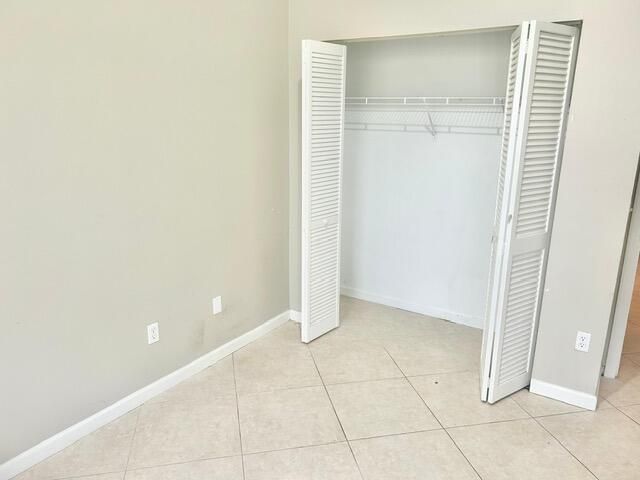 7584 Thornlee Drive, Greenacres, FL 33467