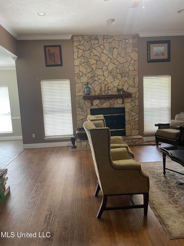17994 Lake Breeze Drive, Saucier, MS 39574
