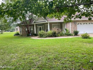 17994 Lake Breeze Drive, Saucier, MS 39574