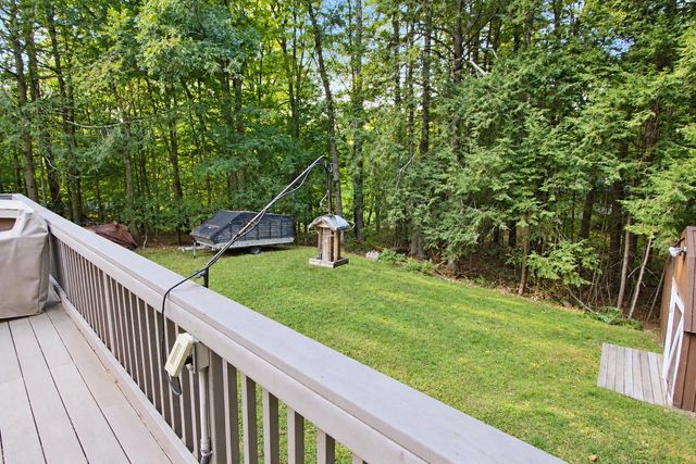 12 Roundtree Drive, Merrimack, NH 03054