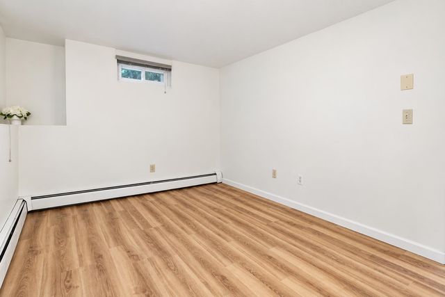 12 Roundtree Drive, Merrimack, NH 03054