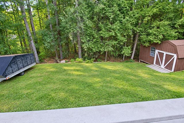 12 Roundtree Drive, Merrimack, NH 03054
