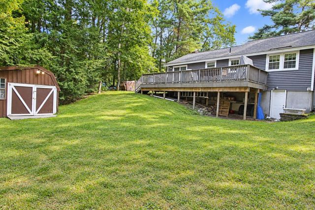 12 Roundtree Drive, Merrimack, NH 03054