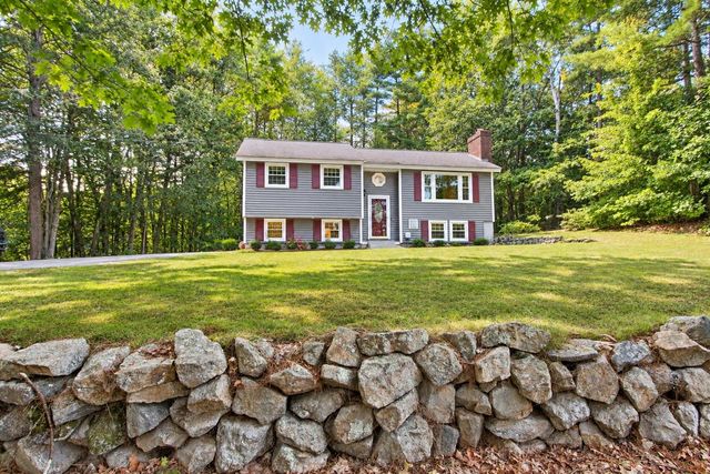 12 Roundtree Drive, Merrimack, NH 03054