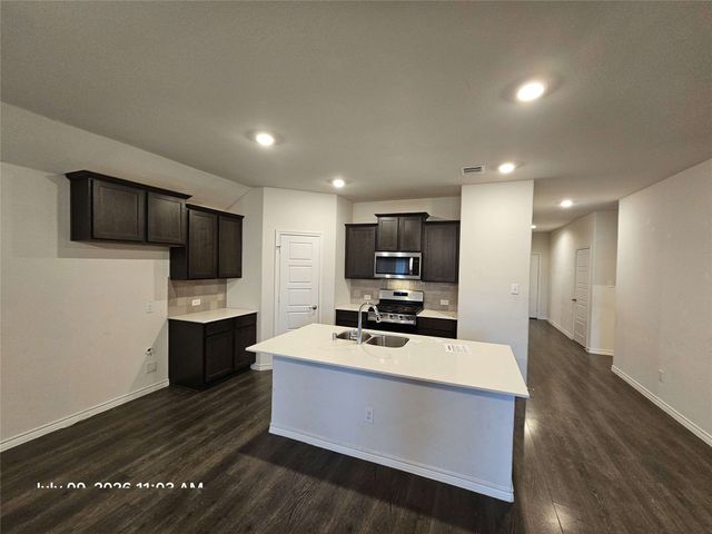 555 Royal Pine Drive, Fate, TX 75087
