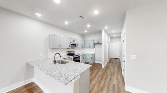 3709 Bonnie Brae Street, Denton, TX 76226