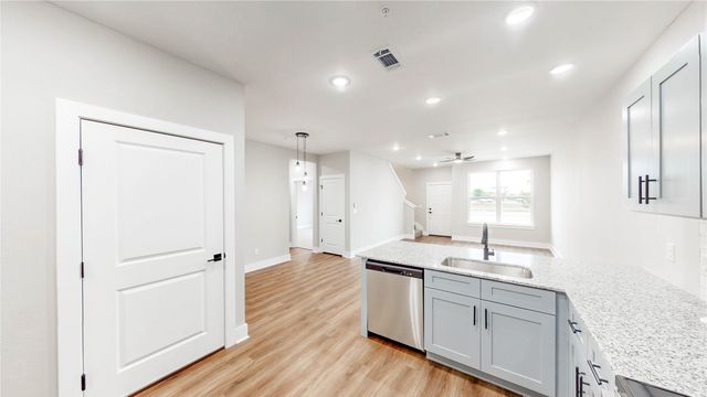 3709 Bonnie Brae Street, Denton, TX 76226