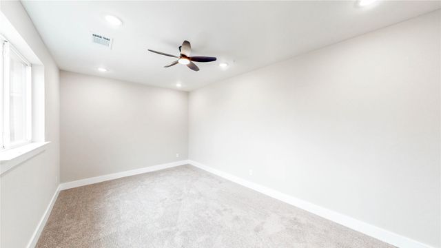 3709 Bonnie Brae Street, Denton, TX 76226